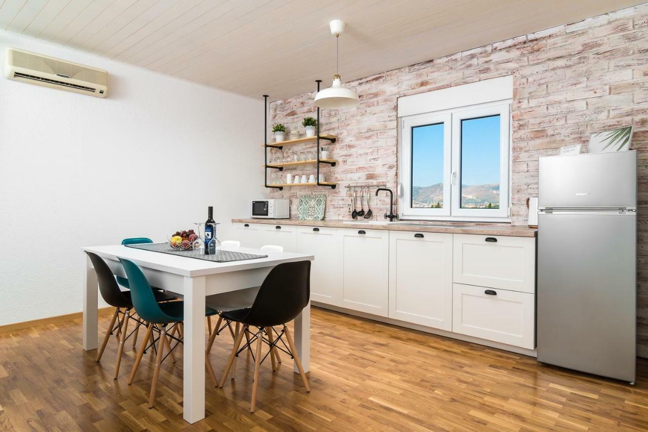 Apartman Regius White Trogir Exterior photo
